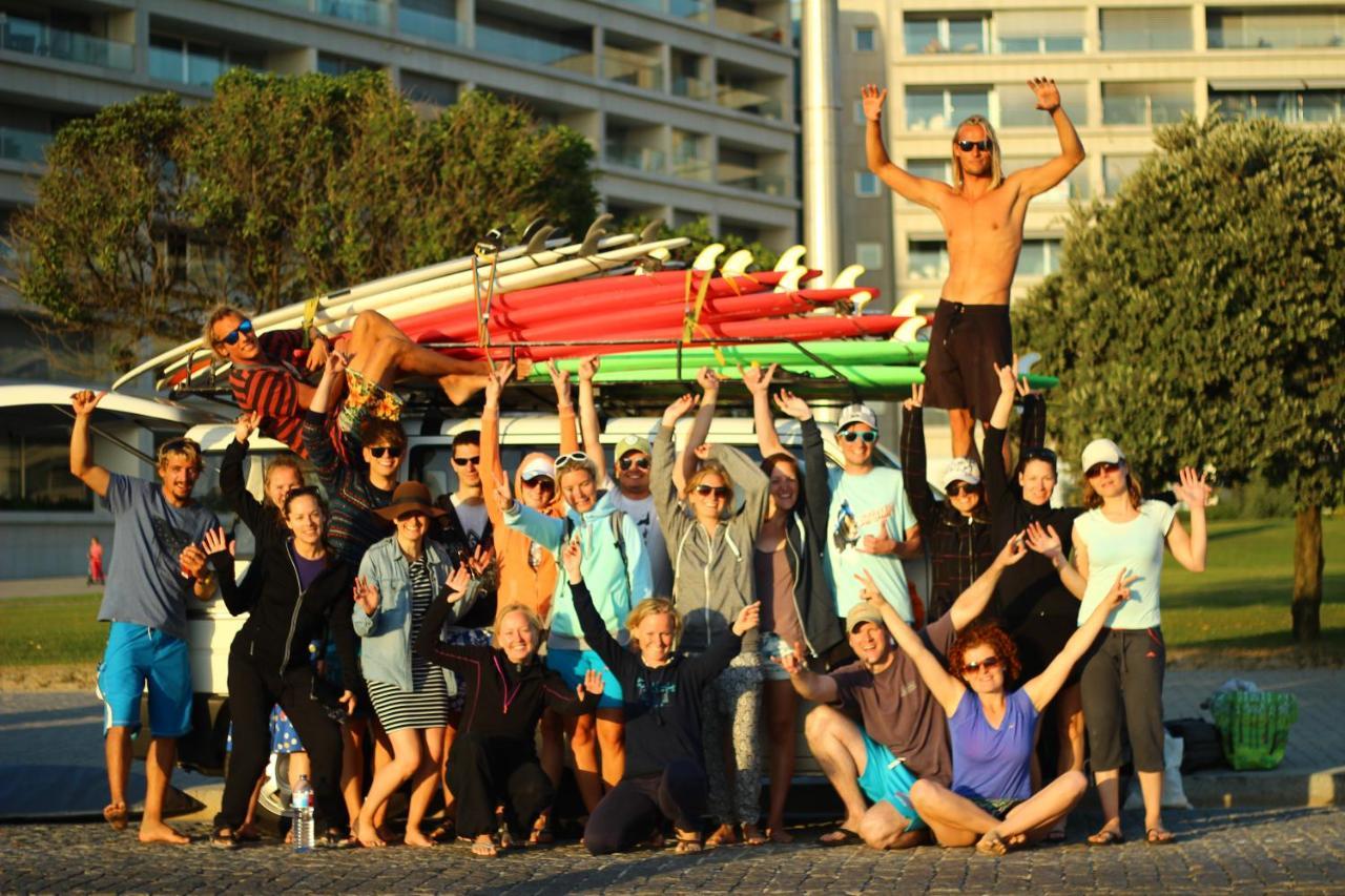 Hôtel Surfivor Surf Camp à Esmoriz Extérieur photo