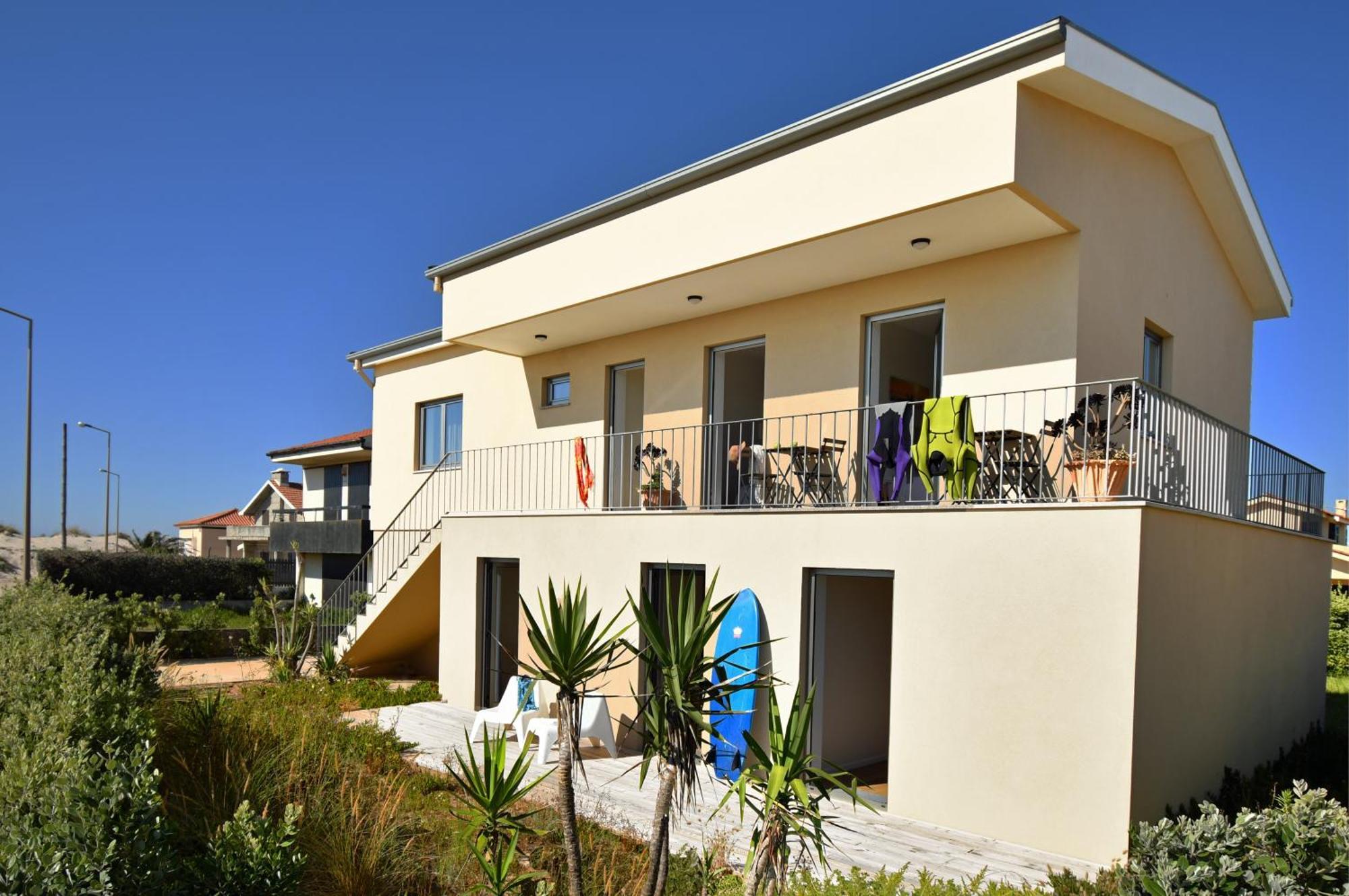 Hôtel Surfivor Surf Camp à Esmoriz Extérieur photo